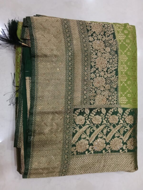 Bandhani silk saree - Image 5